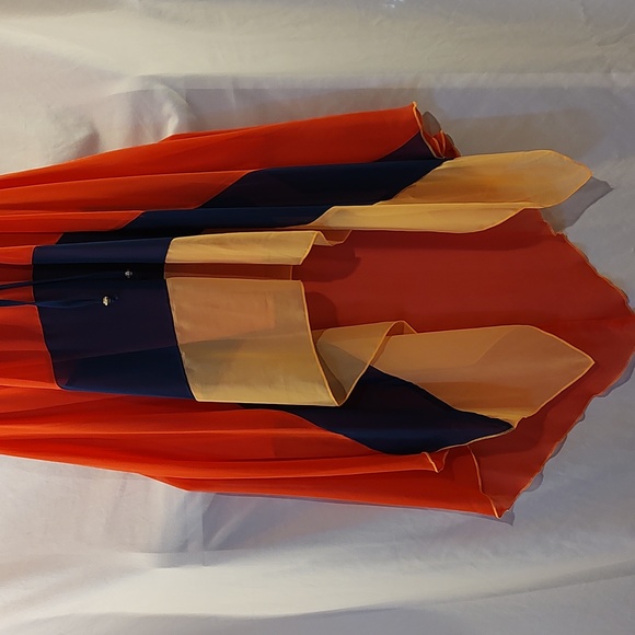 Women's lined sleeveless peach dress by A-List. Size Small - Picture 3 of 13